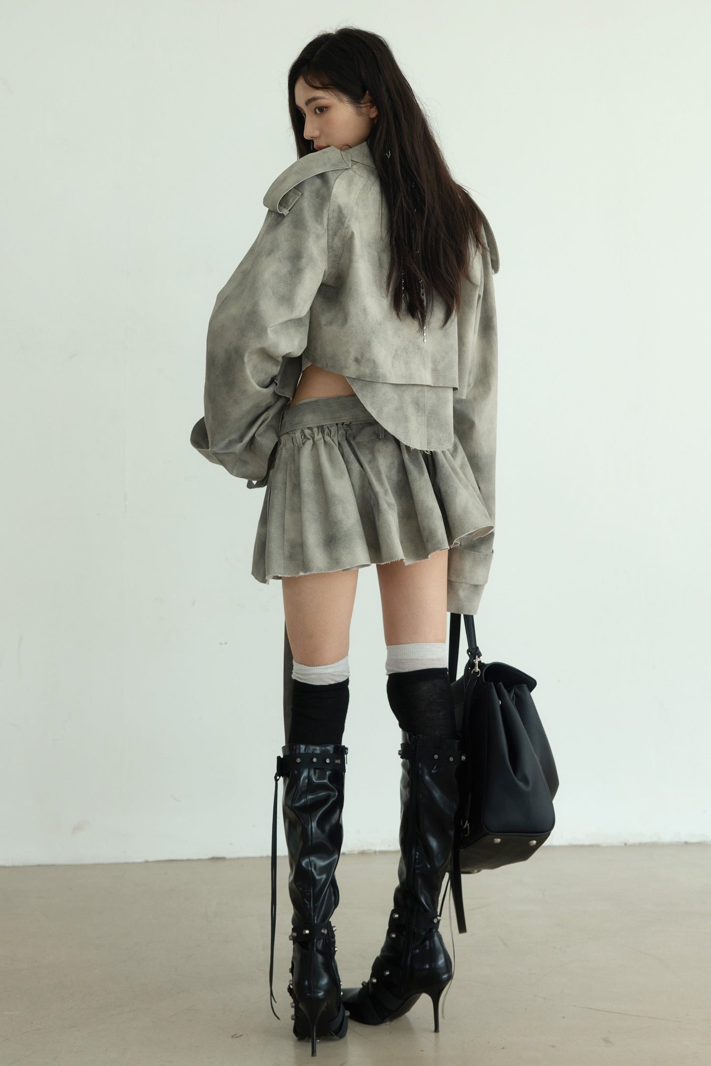 LOOSE SOIL-DYED TRENCH COAT