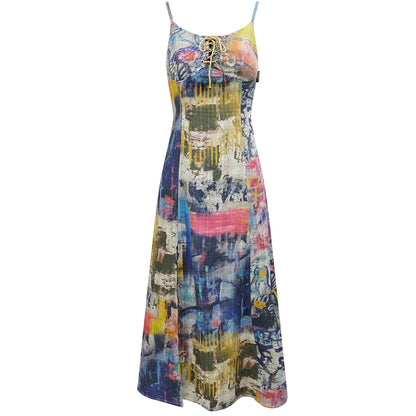 Langes Slip-Kleid mit Graffiti-Druck