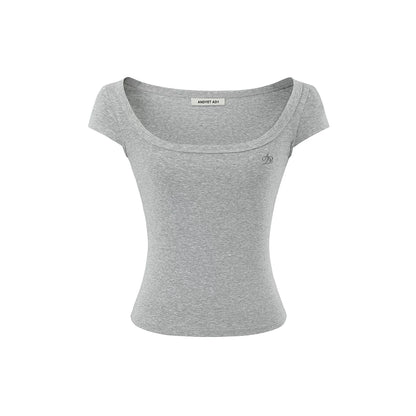 Versatile Slim-Fit Lycra Top