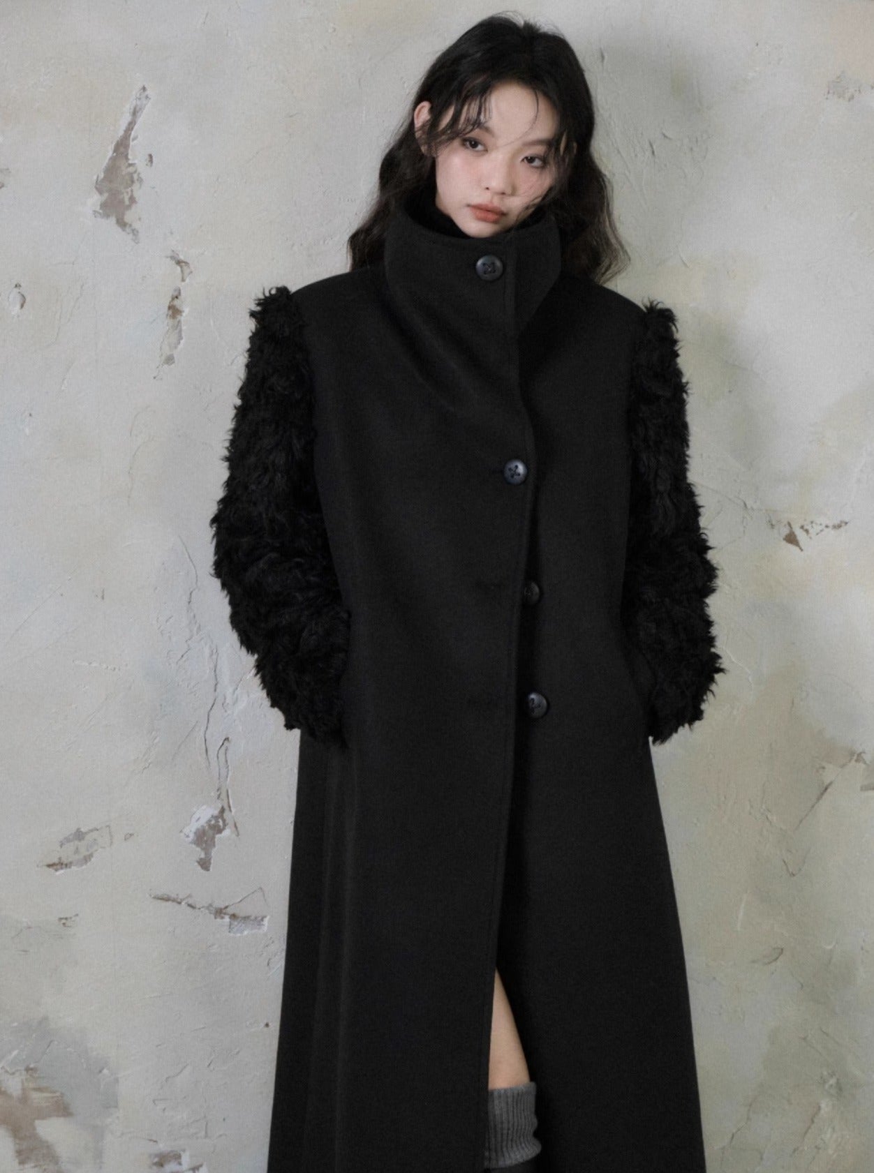 Midi woolen coat