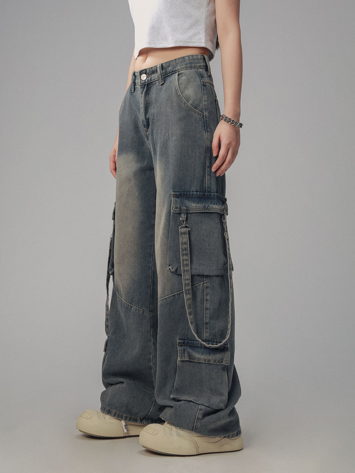 Retro Loose Distressed Jeans