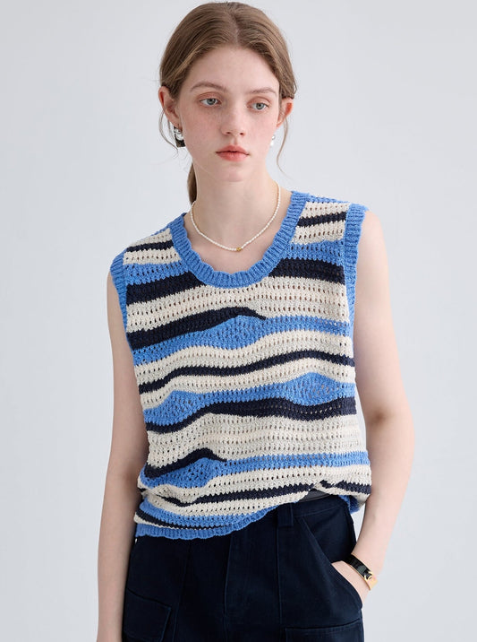 Loose and Slim Striped Knit Vest Top