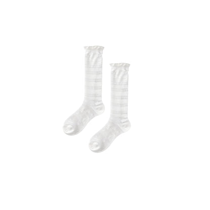 Verspielte wadenhohe Spitzensocken