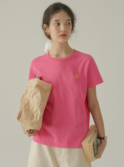 Full-Shoulder Basic T-Shirt