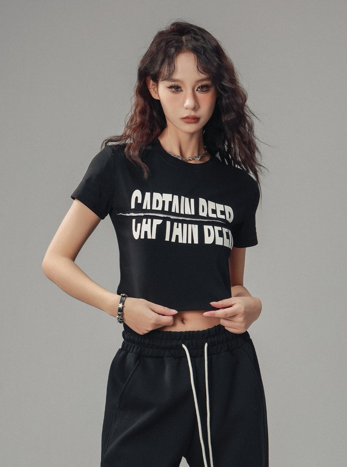 Slim Fit Crew Neck Short Sleeve Crop Top