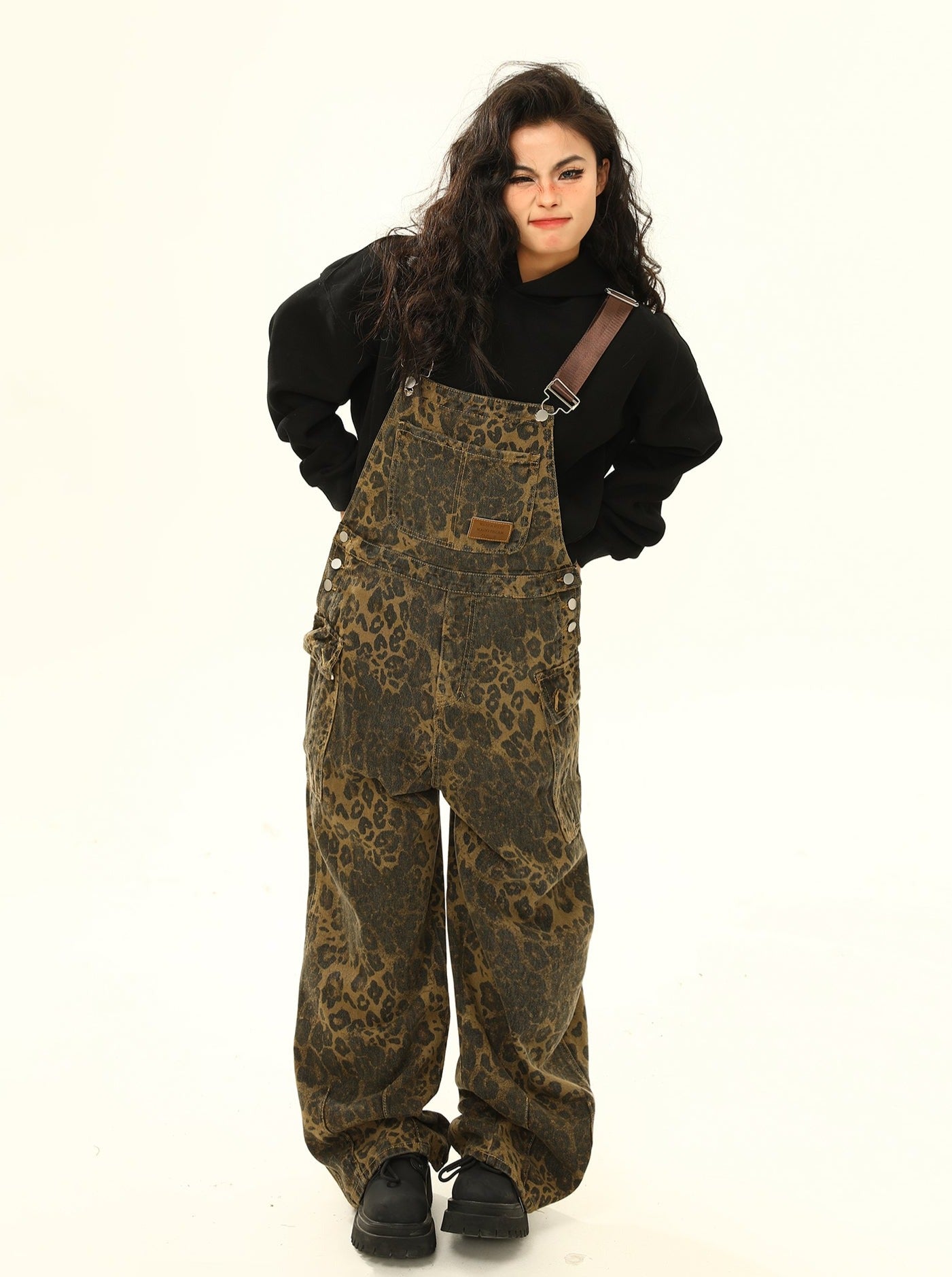 American retro leopard print cargo pocket bib pant