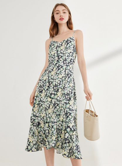 Clavicle-Showcasing Floral Dress