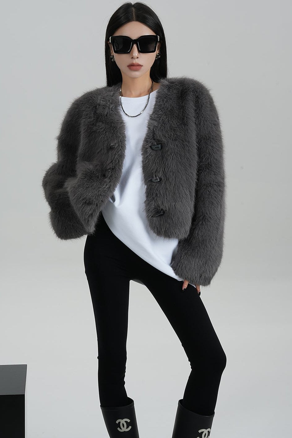 High-End Gray Eco-Friendly Fur Coat