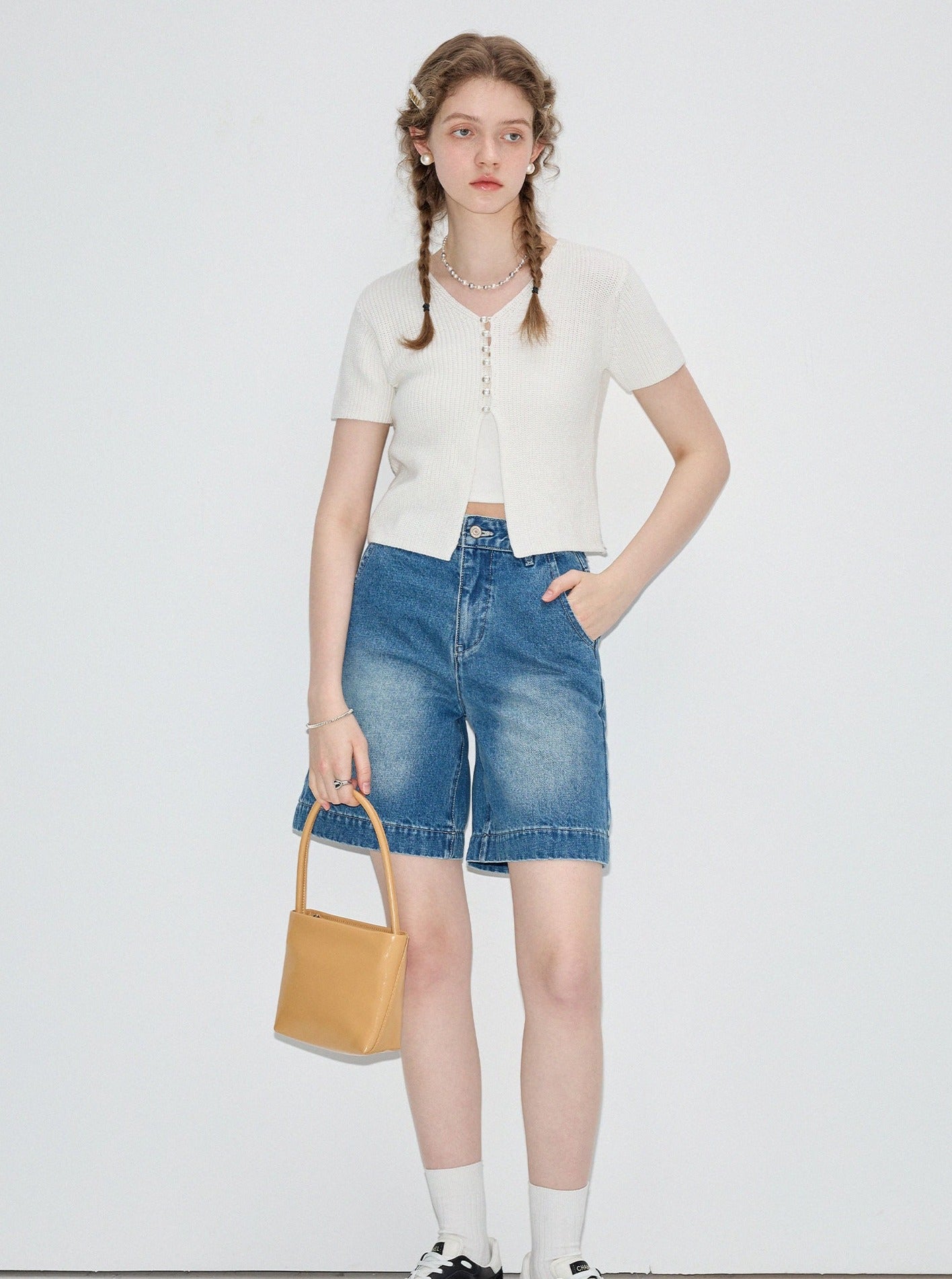 French Small Slim Style Short Sleeved Top