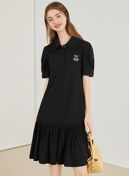 Polo-Kleid im College-Stil