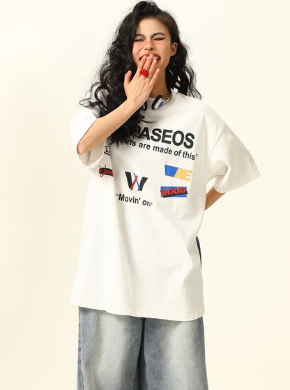 Amerikanisches Nischen-T-Shirt mit Buchstabenaufdruck