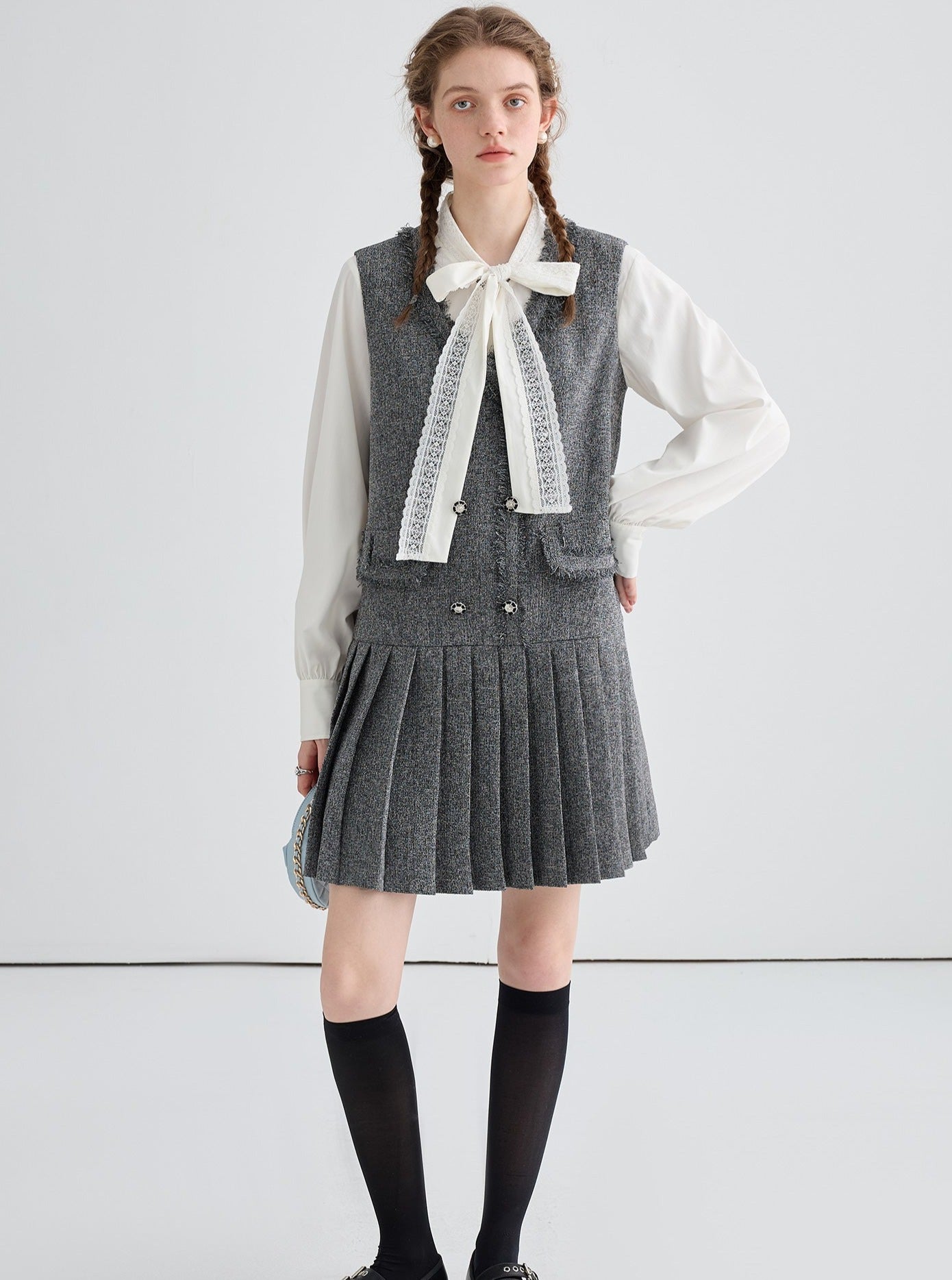 Vest Skirt & Lace-Up Shirt Fashion Set-Up