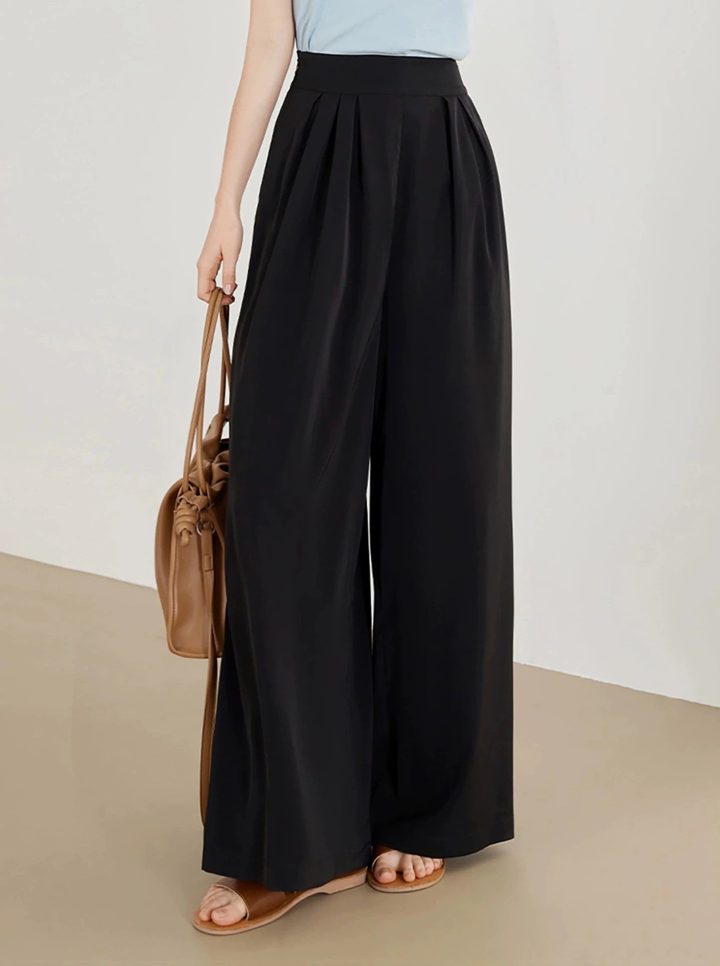 Relaxed Wide-Leg Casual Pants