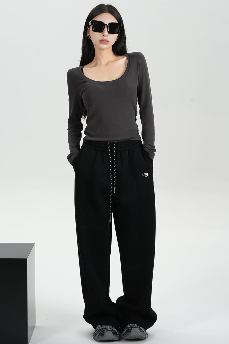 Fleece Thickened Wide-Leg Sweatpants