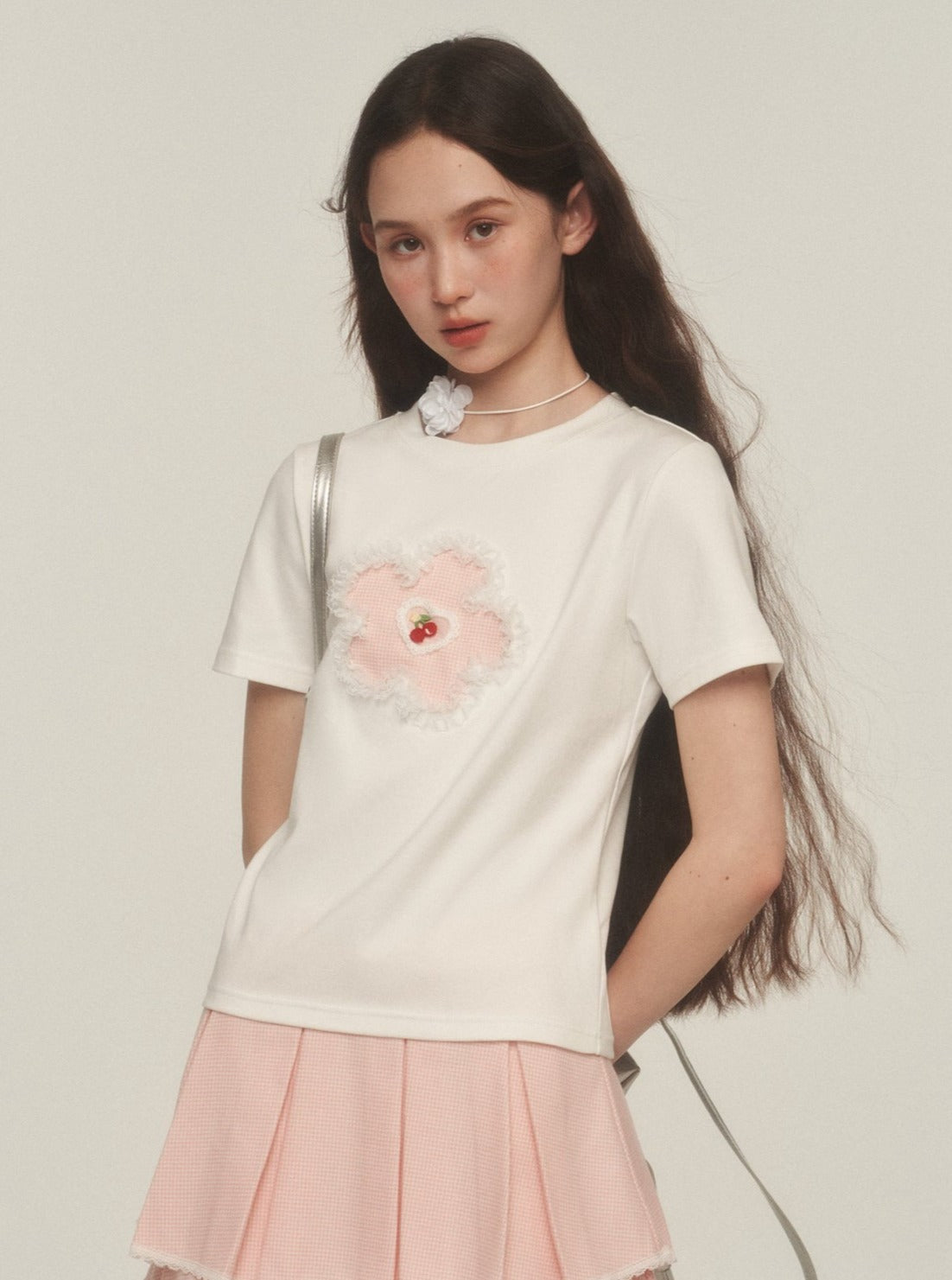 Patch Embroidered Small Flower T-Shirt