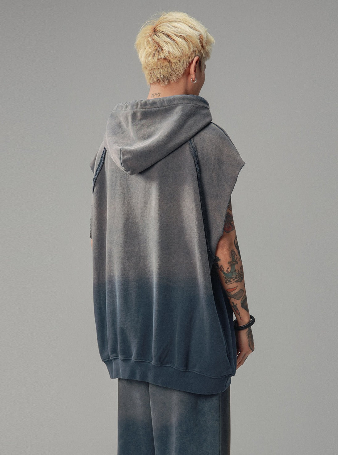 Wash Distressed Design Sweatshirt Vest Top
