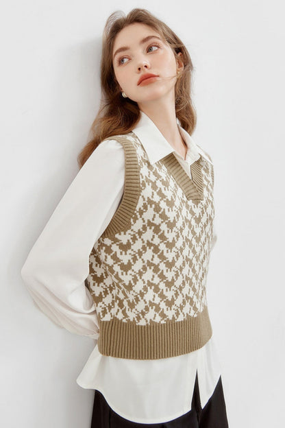 V-Neck Knitted Sweater Vest