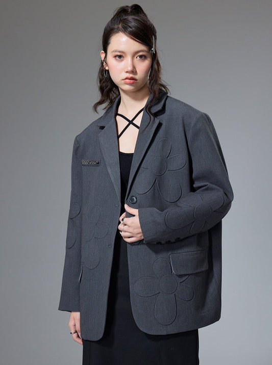 Three-dimensional embossed suit jacket