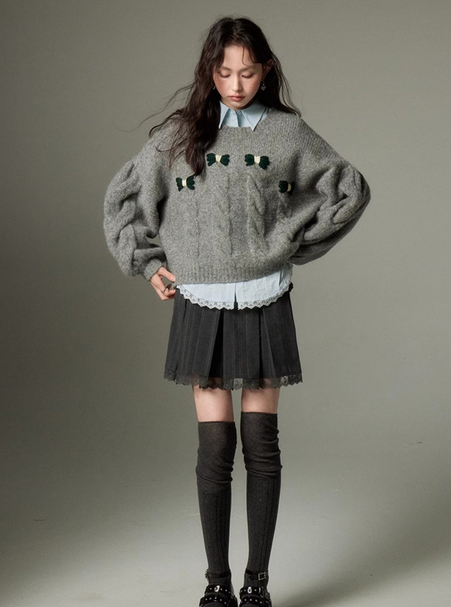 KNIT CREWNECK CABLE BOW SHIRT