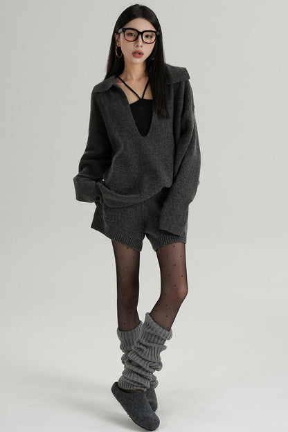 Niche Design V-Neck Sweater & Shorts Set-Up