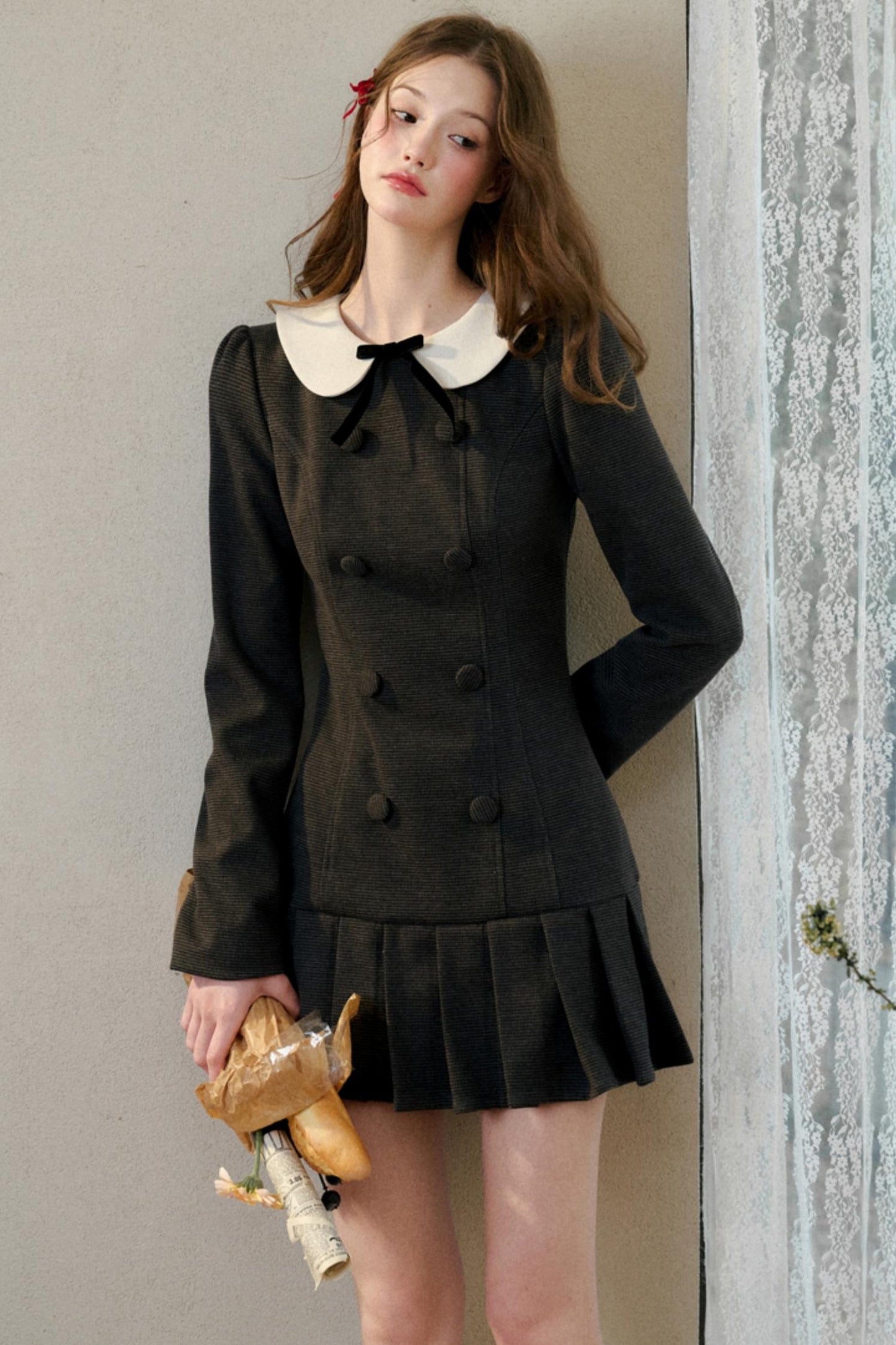 Doll Collar Pleated Dress 