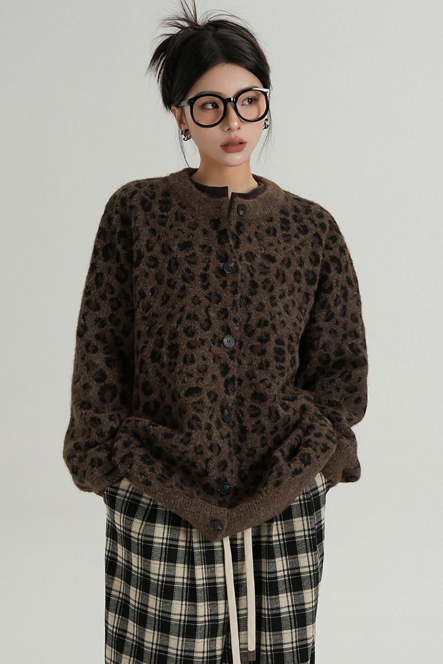 Leopard Print Knit Cardigan 