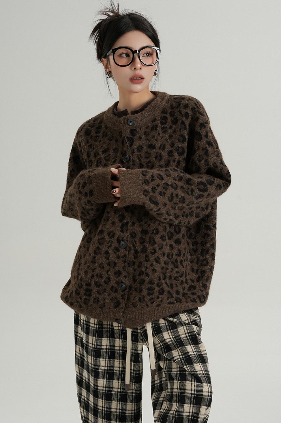 Leopard Print Knit Cardigan 