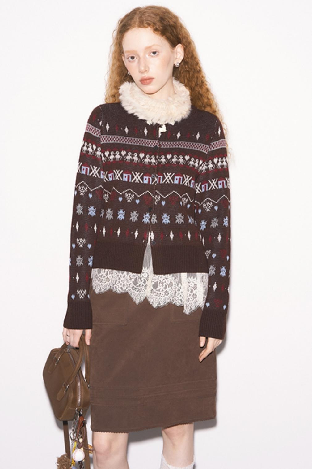 Embroidery Round-Neck Winter Cardigan