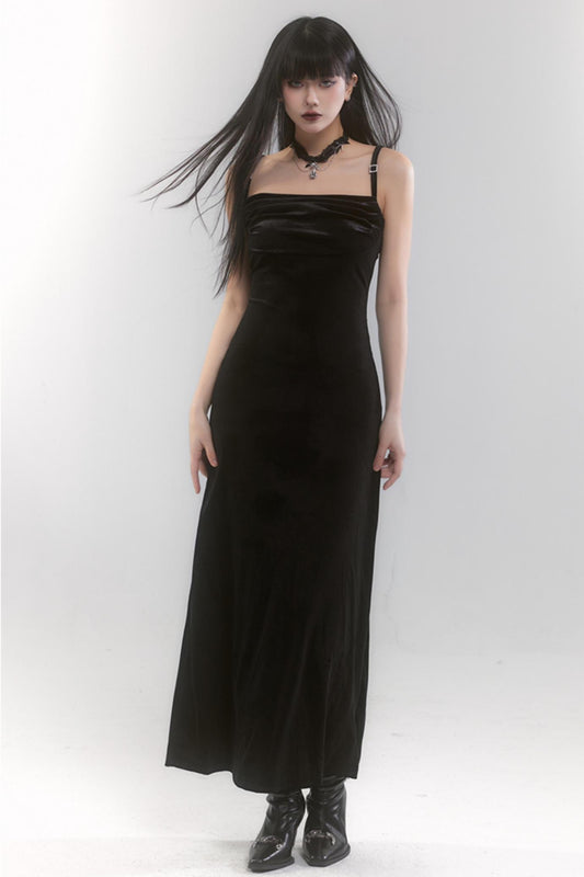 Chic Velvet Event Dress