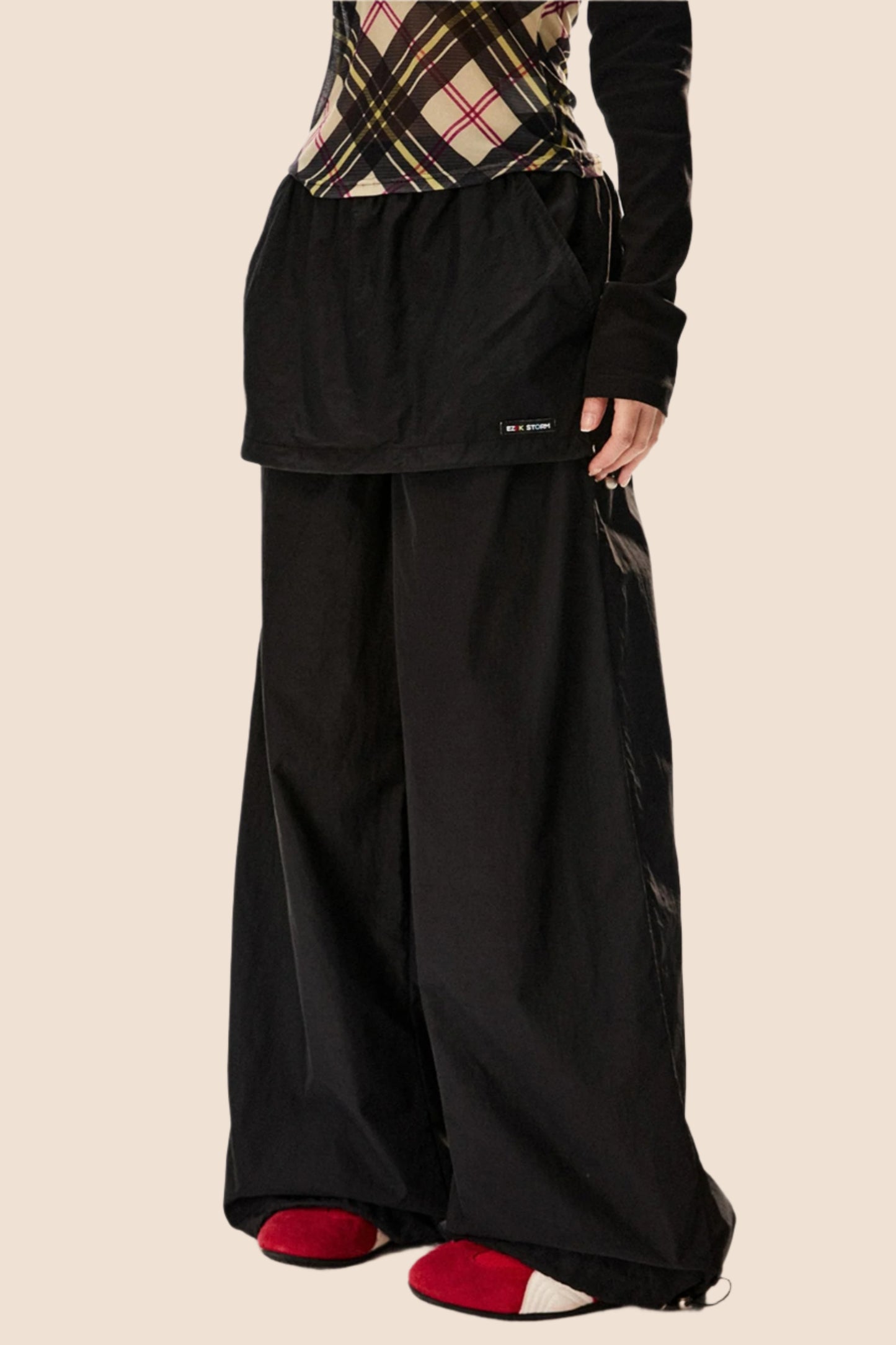 Retro Wide-Leg Check Pants