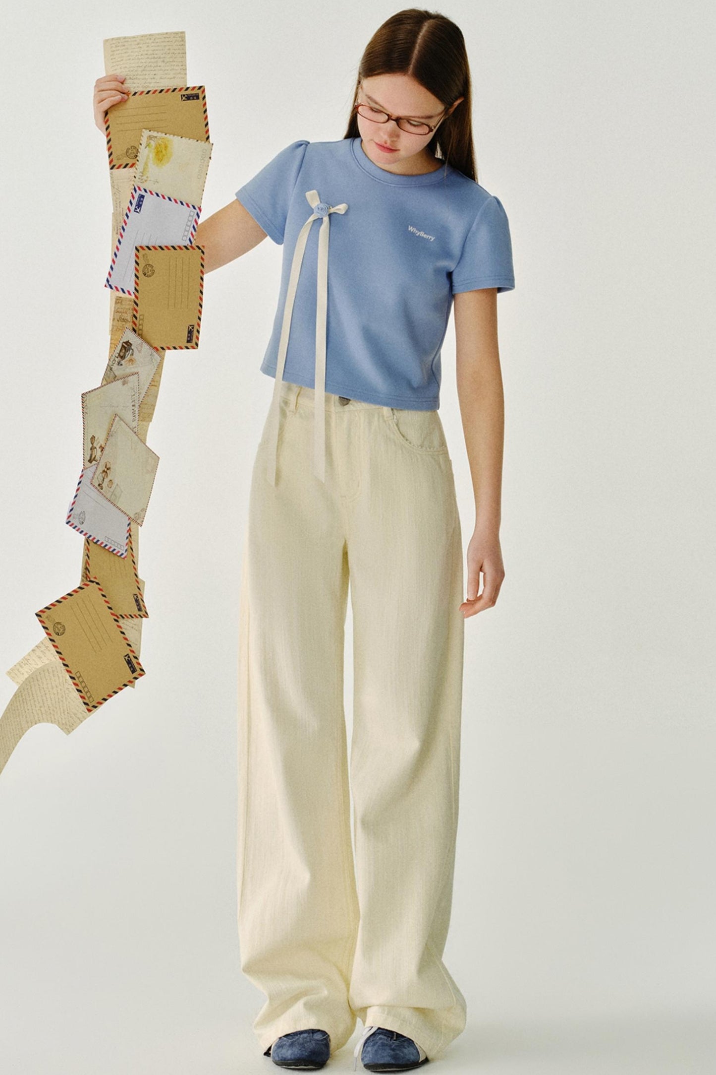 리본 디테일 레터 프린트 티셔츠 