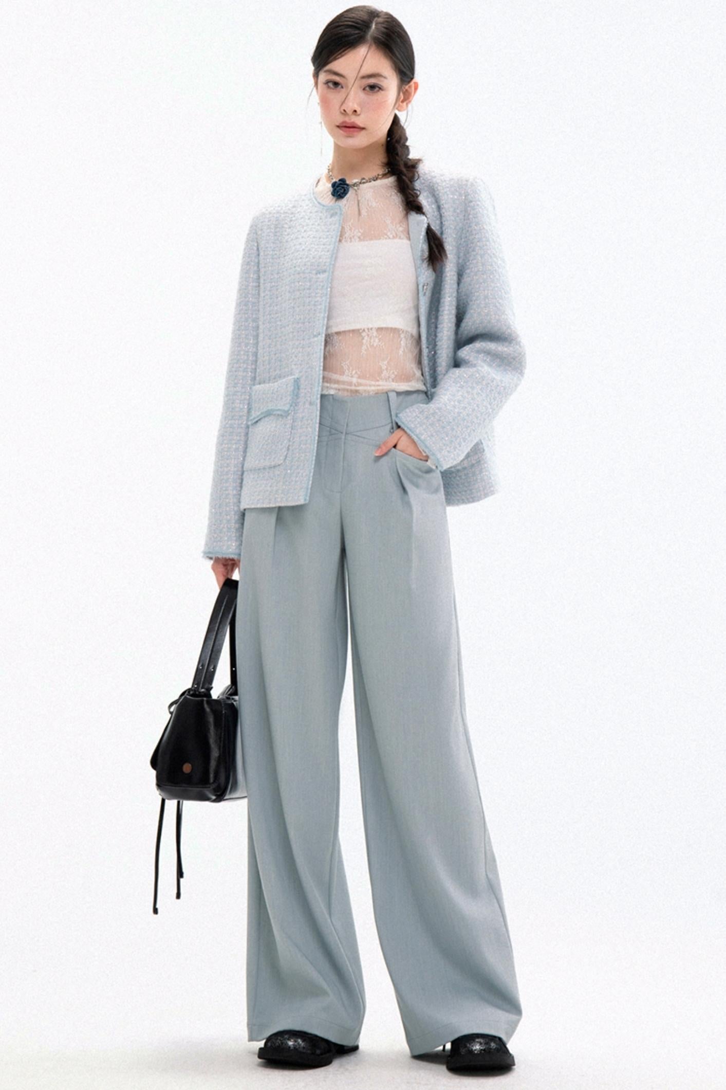 Relaxed Silhouette Mid-Rise Pants