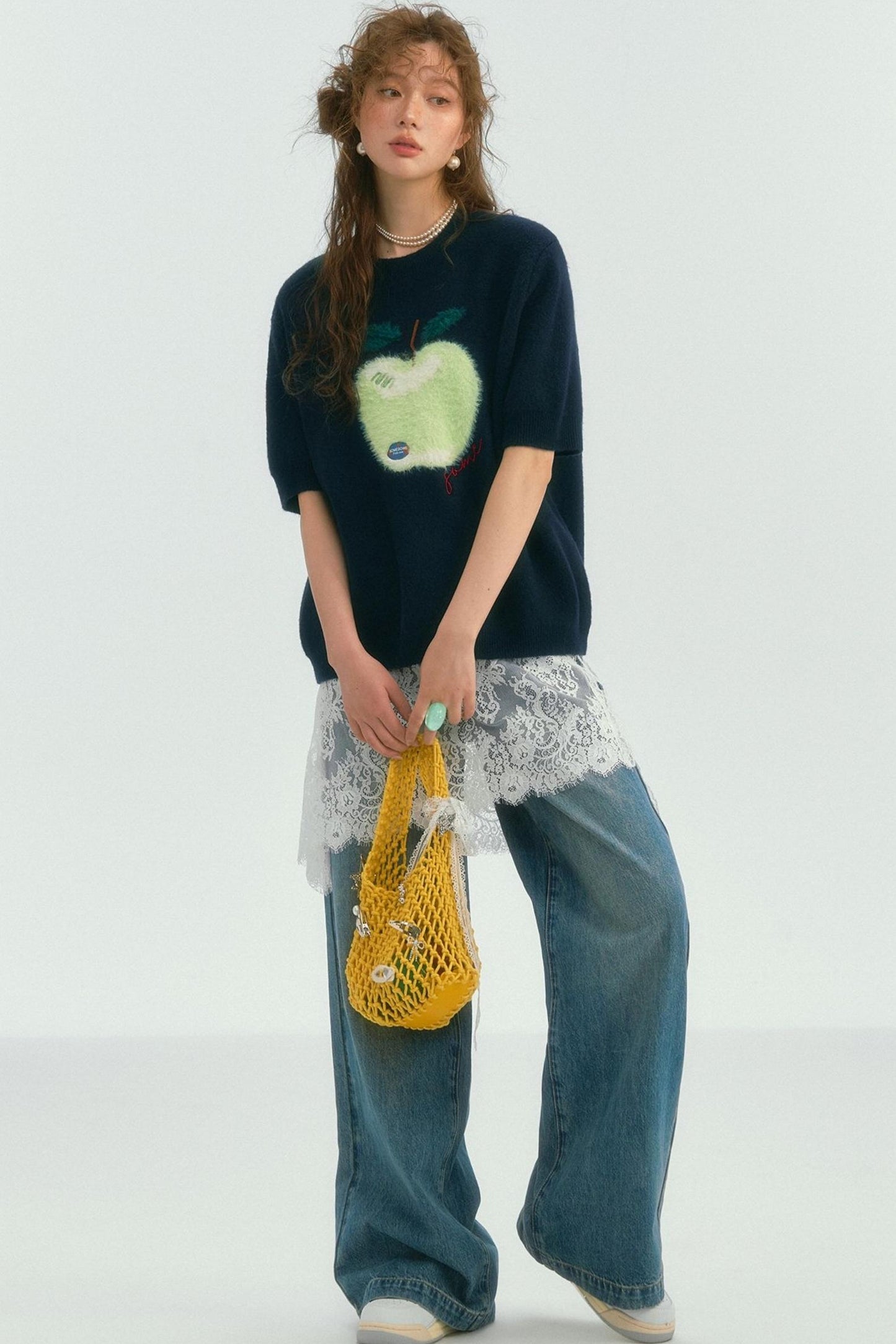 Short-Sleeved Apple Knit Top