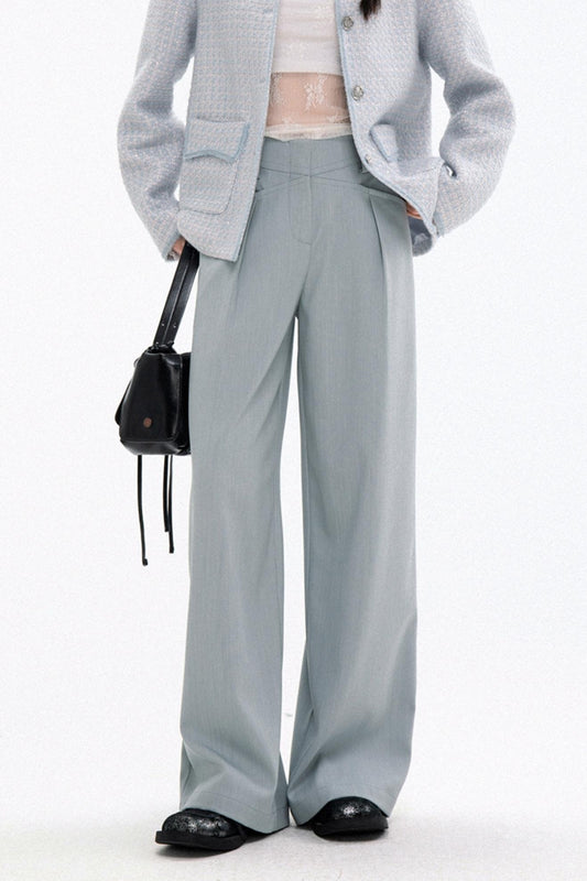 Relaxed Silhouette Mid-Rise Pants