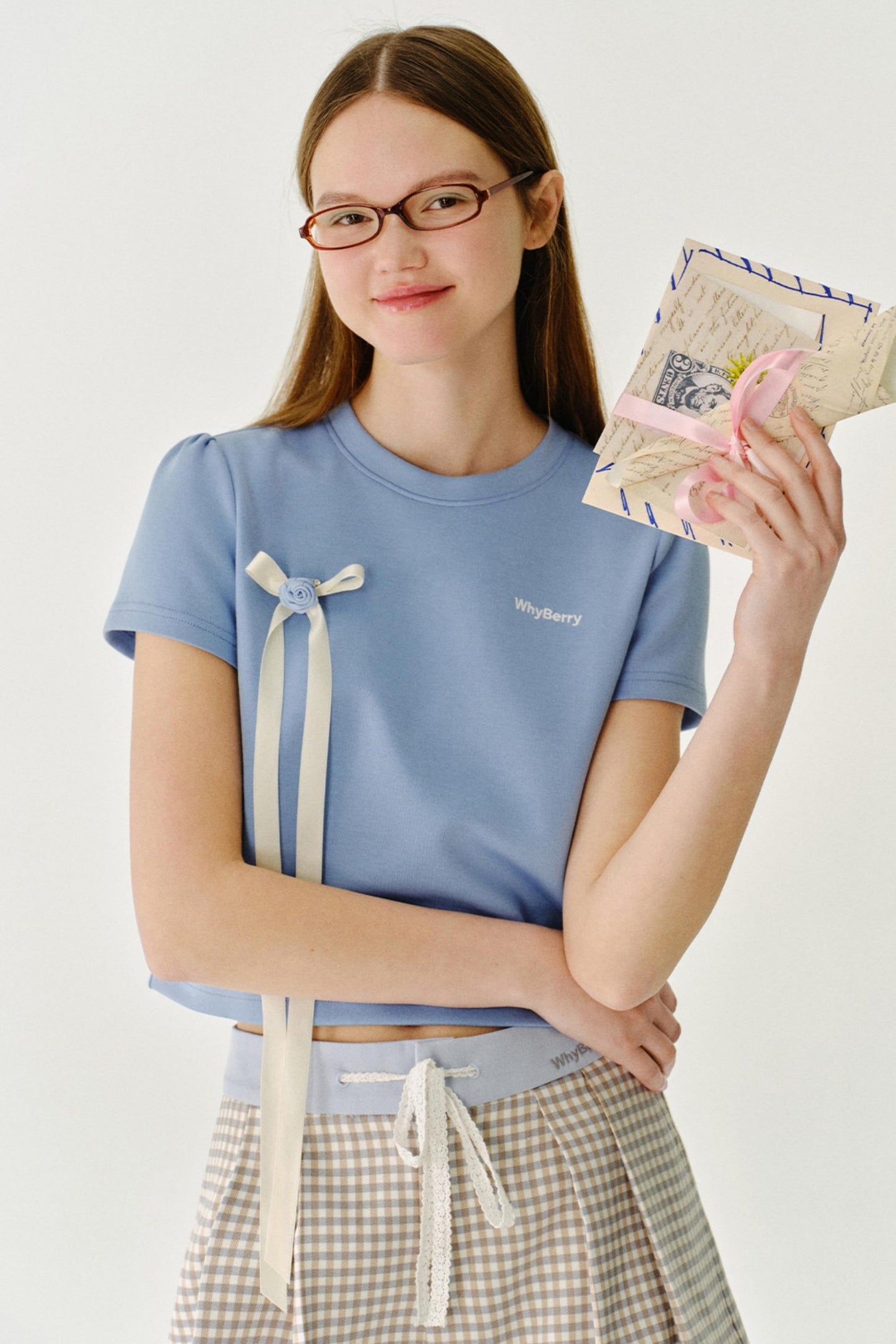 리본 디테일 레터 프린트 티셔츠 