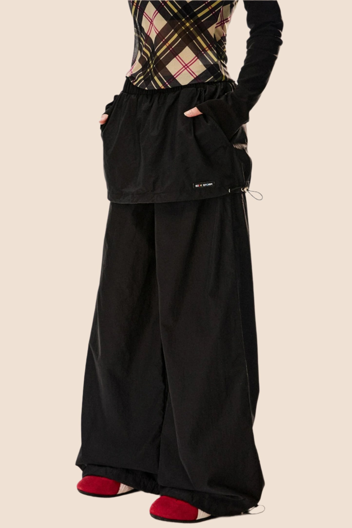 Retro Wide-Leg Check Pants