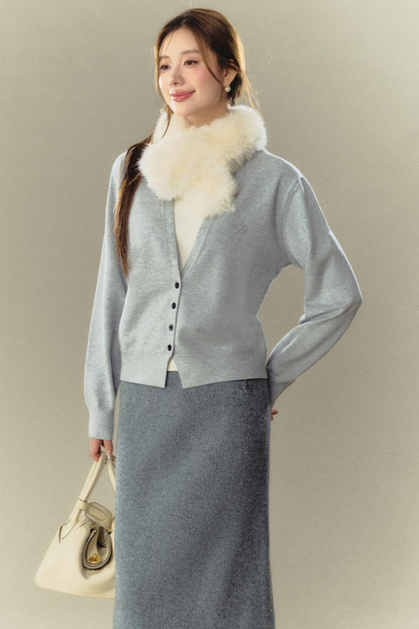 Fashionable V-Neck Cardigan