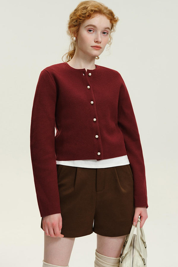 Round Neck Pearl Buckle Knitted Cardigan