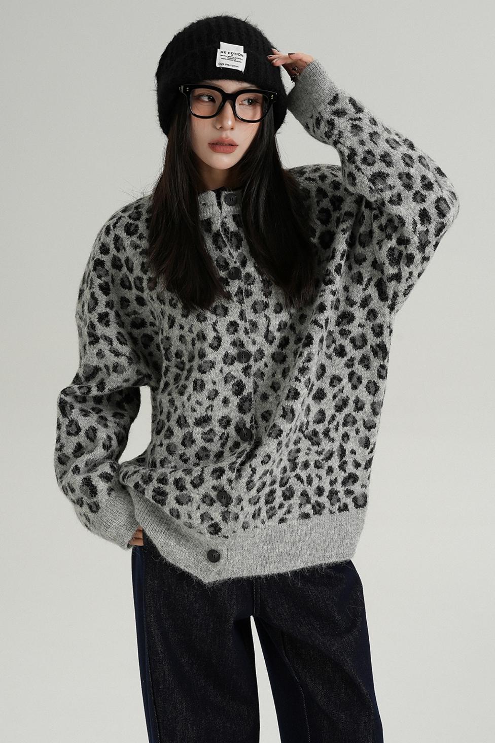 Leopard Print Knit Cardigan 