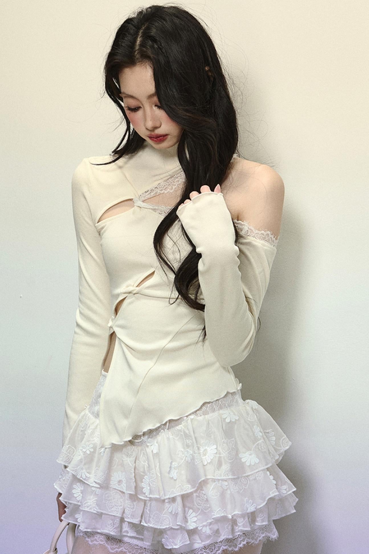 Elegant Half-High Neck Lace Top