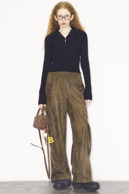 Pleated Panel Loose Fit Pants