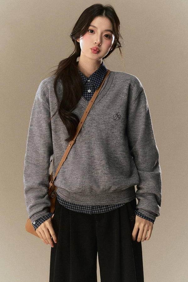 V-Neck Pullover Sweater & Tops
