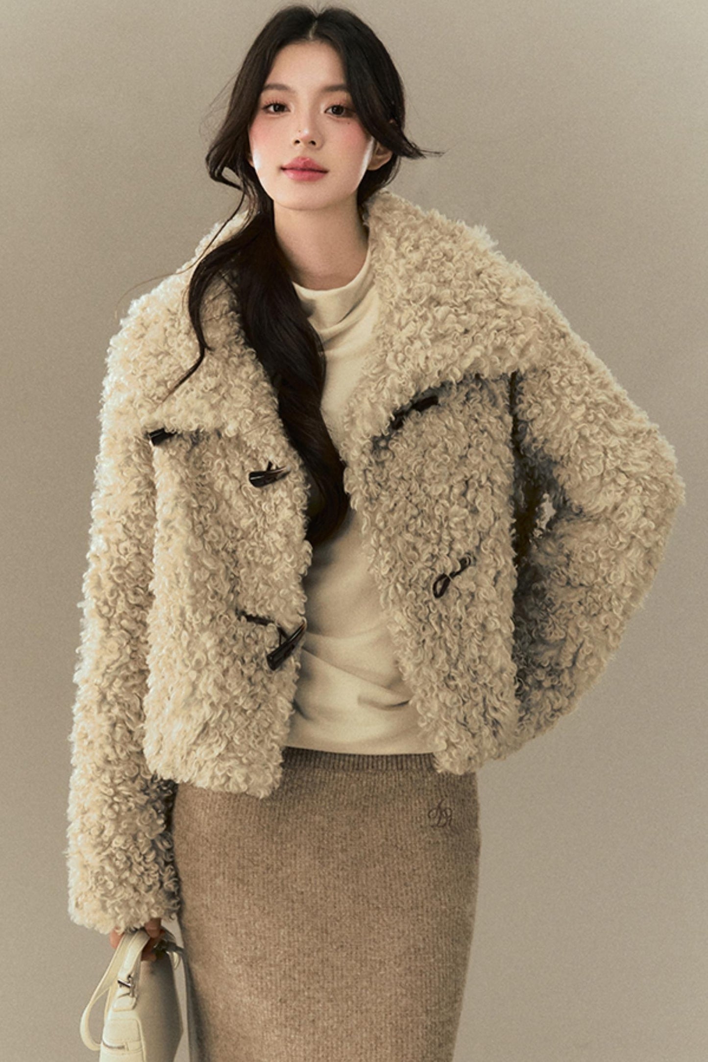 Horn Button Fur Cropped Lapel Jacket