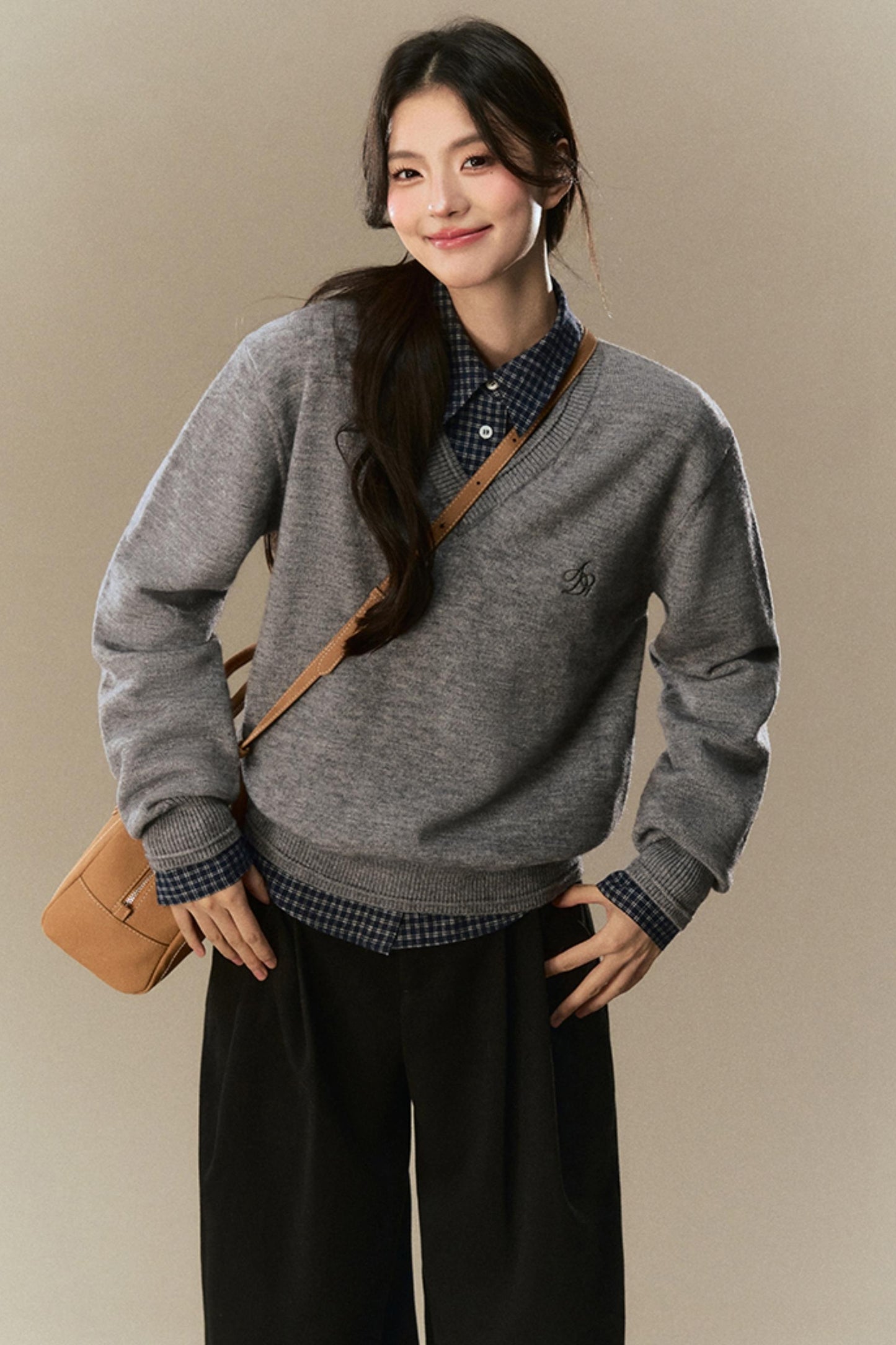 V-Neck Pullover Sweater & Tops 