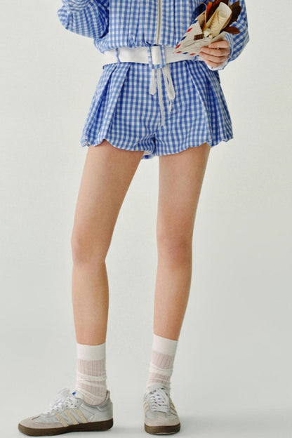 체크 패턴의 다용도 대조 A라인 반바지 