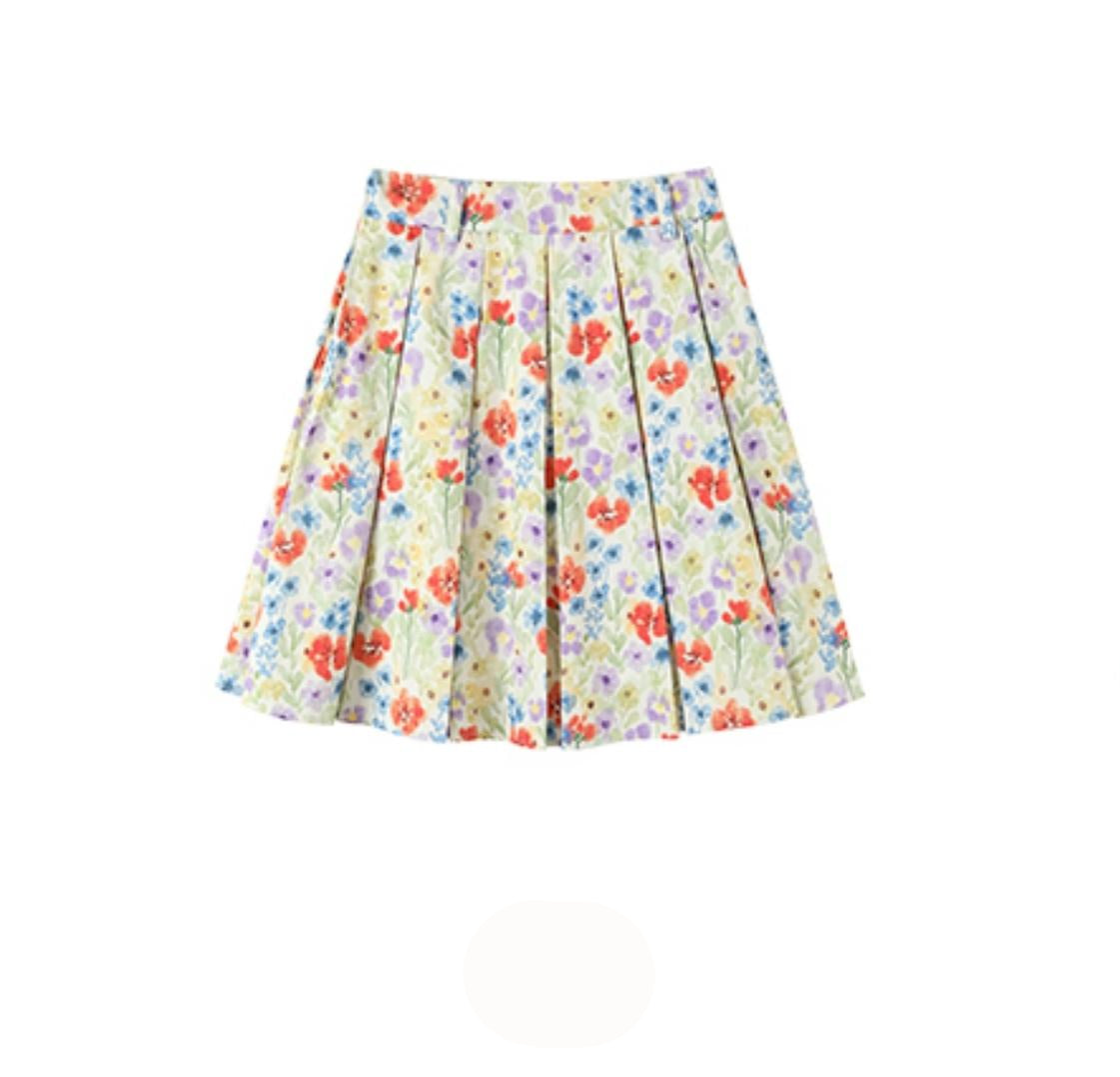 White Floral Skirt And White T-Shirt Set-Up