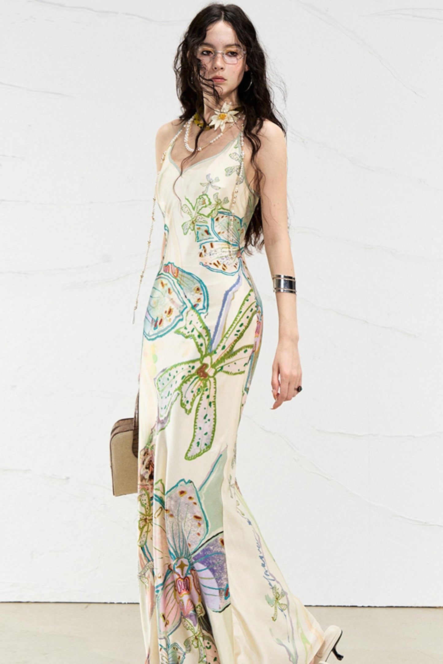 Blossom V-Neck Mermaid Dress