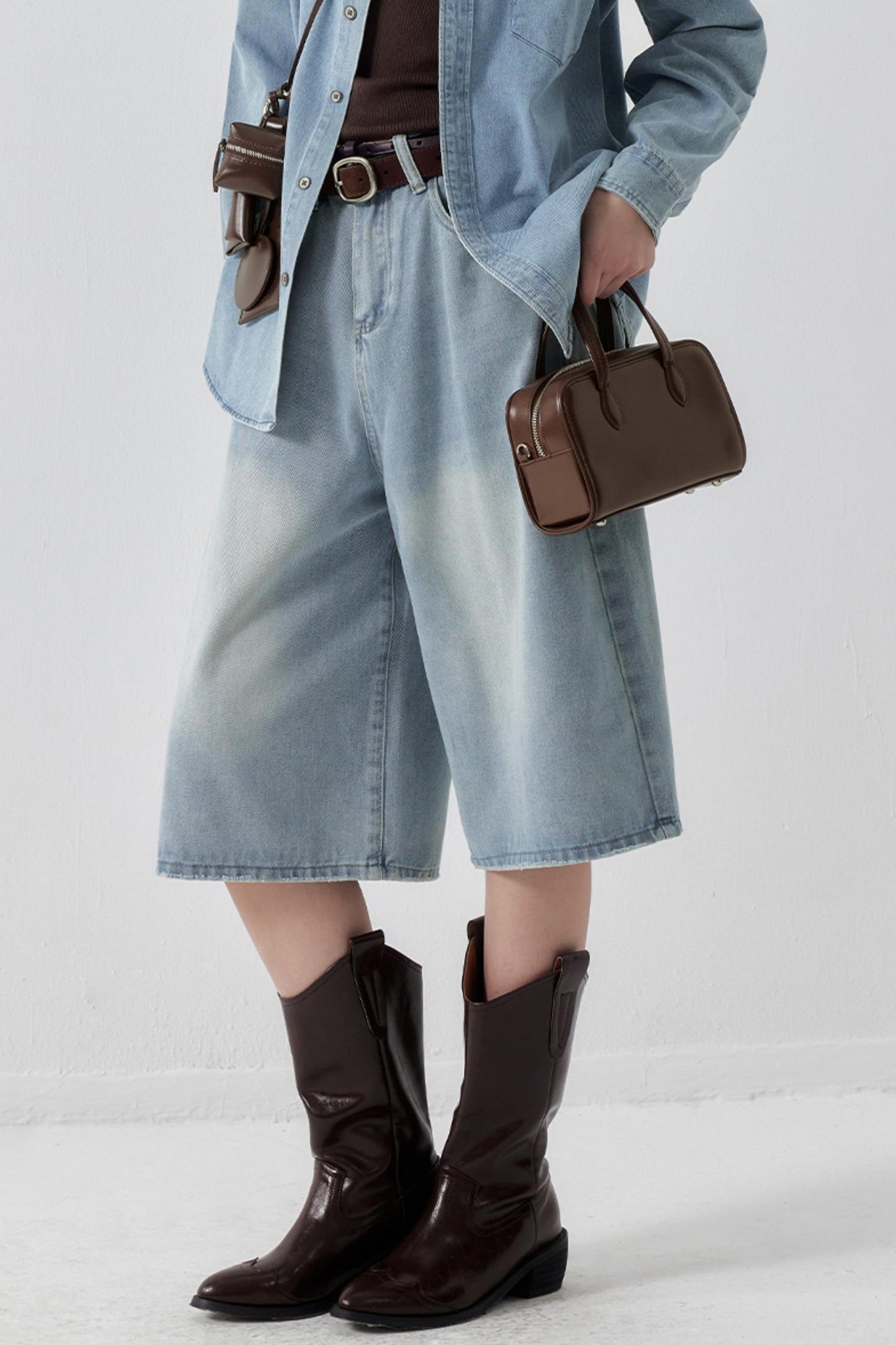 Washed Denim Wide-Leg Crop Pants