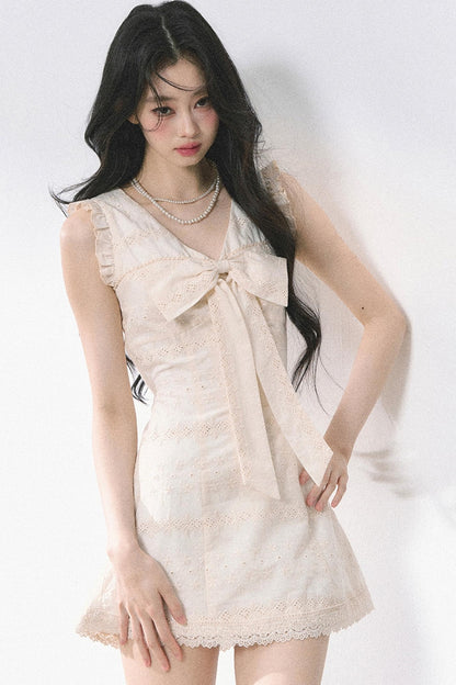 French V-Neck Lace Dress