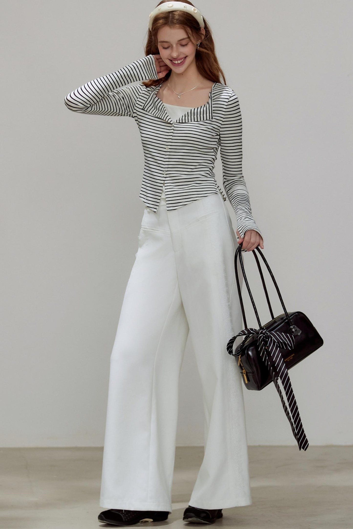 Slimming Silhouette Pants